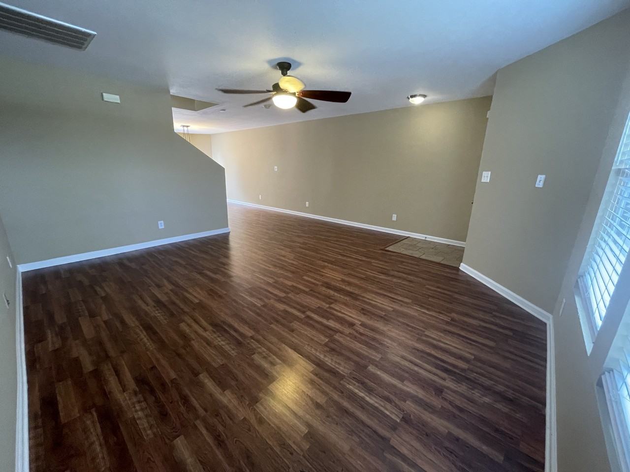 3435 Avalon Lake Dr - Photo 3 of 22