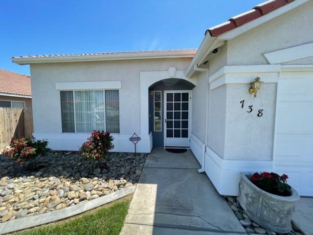 738 Del Sol Ct - Photo 3 of 20