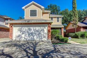 featured image of 28 Regency Ln