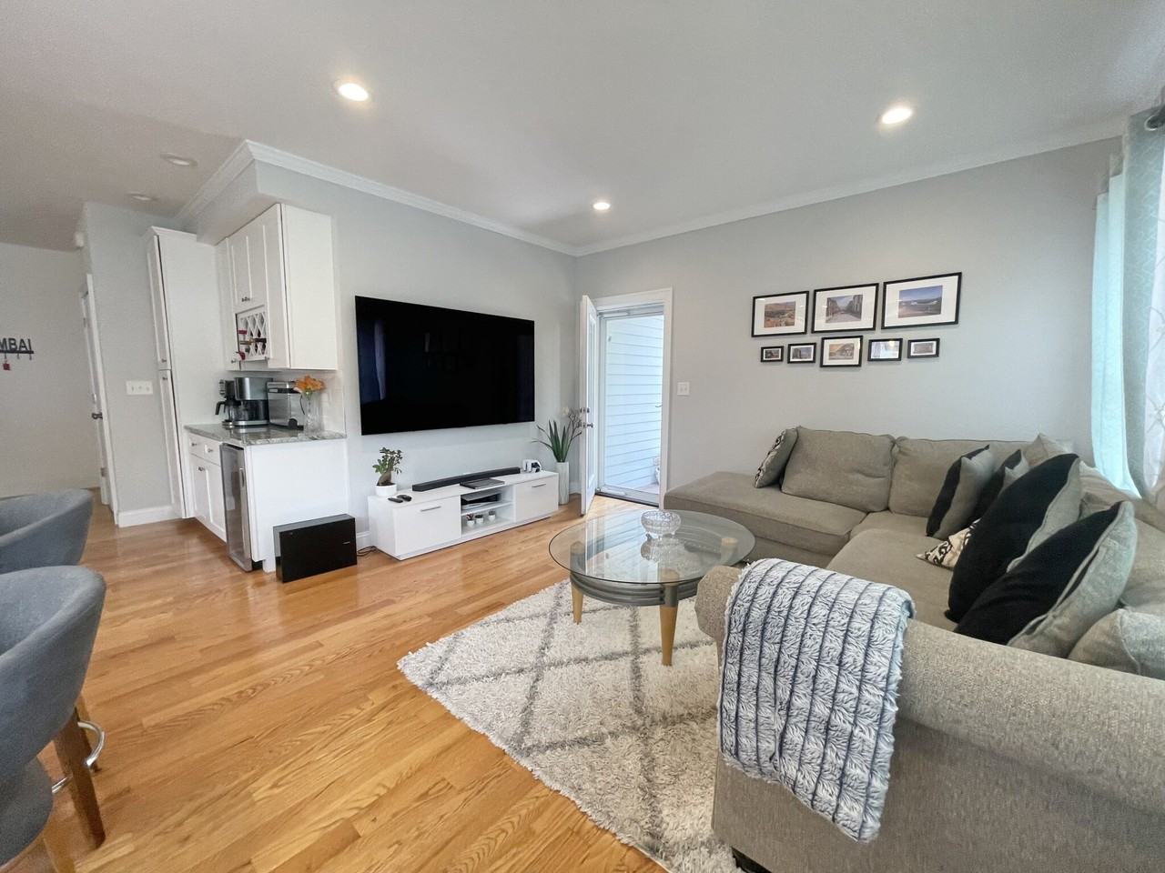58 Starbird Ave #1 - Photo 3 of 39