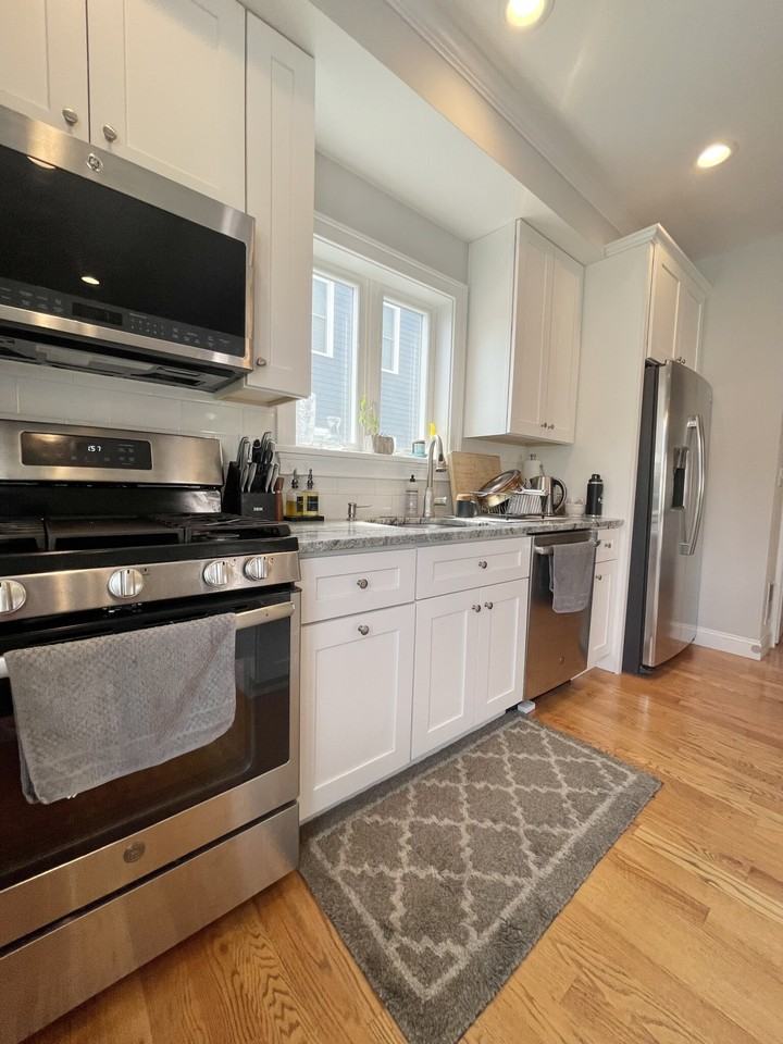58 Starbird Ave #1 - Photo 6 of 39