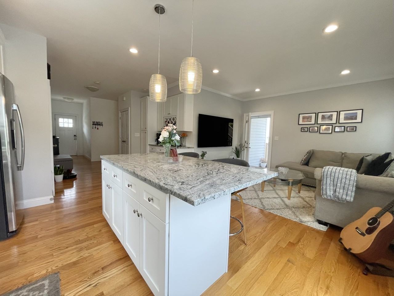 58 Starbird Ave #1 - Photo 7 of 39