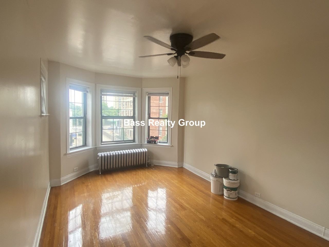 5114 S Blackstone Ave #B18 - Photo 2 of 22