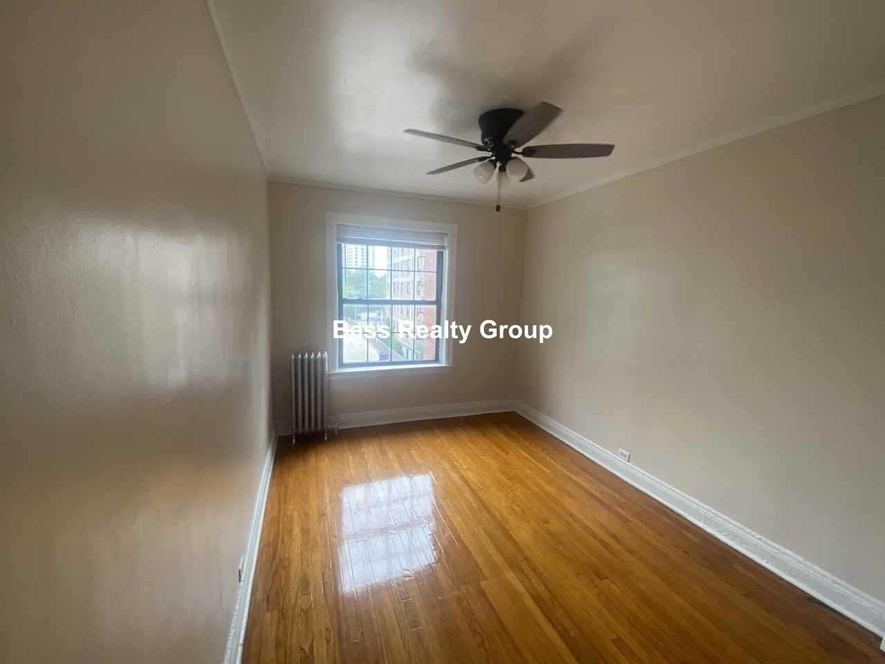 5114 S Blackstone Ave #B18 - Photo 6 of 22