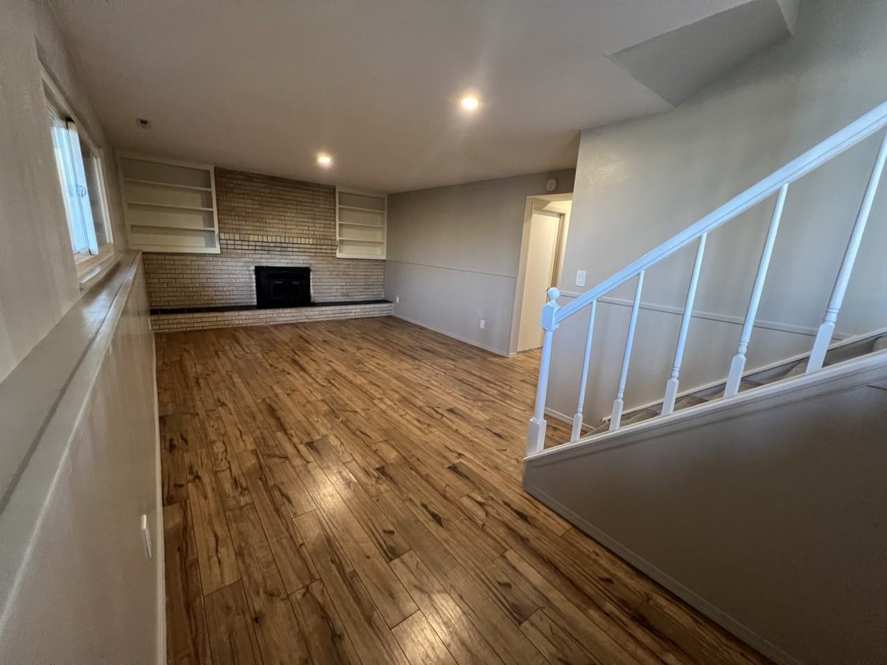 4765 Nightingale Dr #NA - Photo 2 of 14