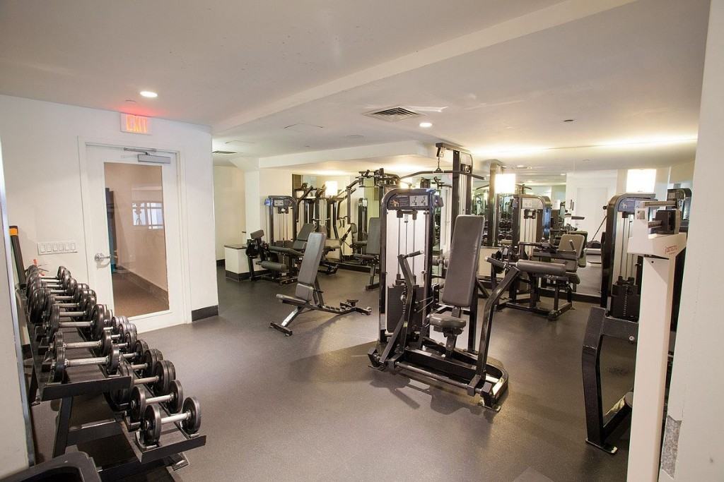 Wall St #1005 - Photo 7 of 10