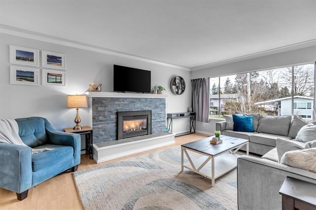 21732 Howison Avenue - Photo 2 of 15