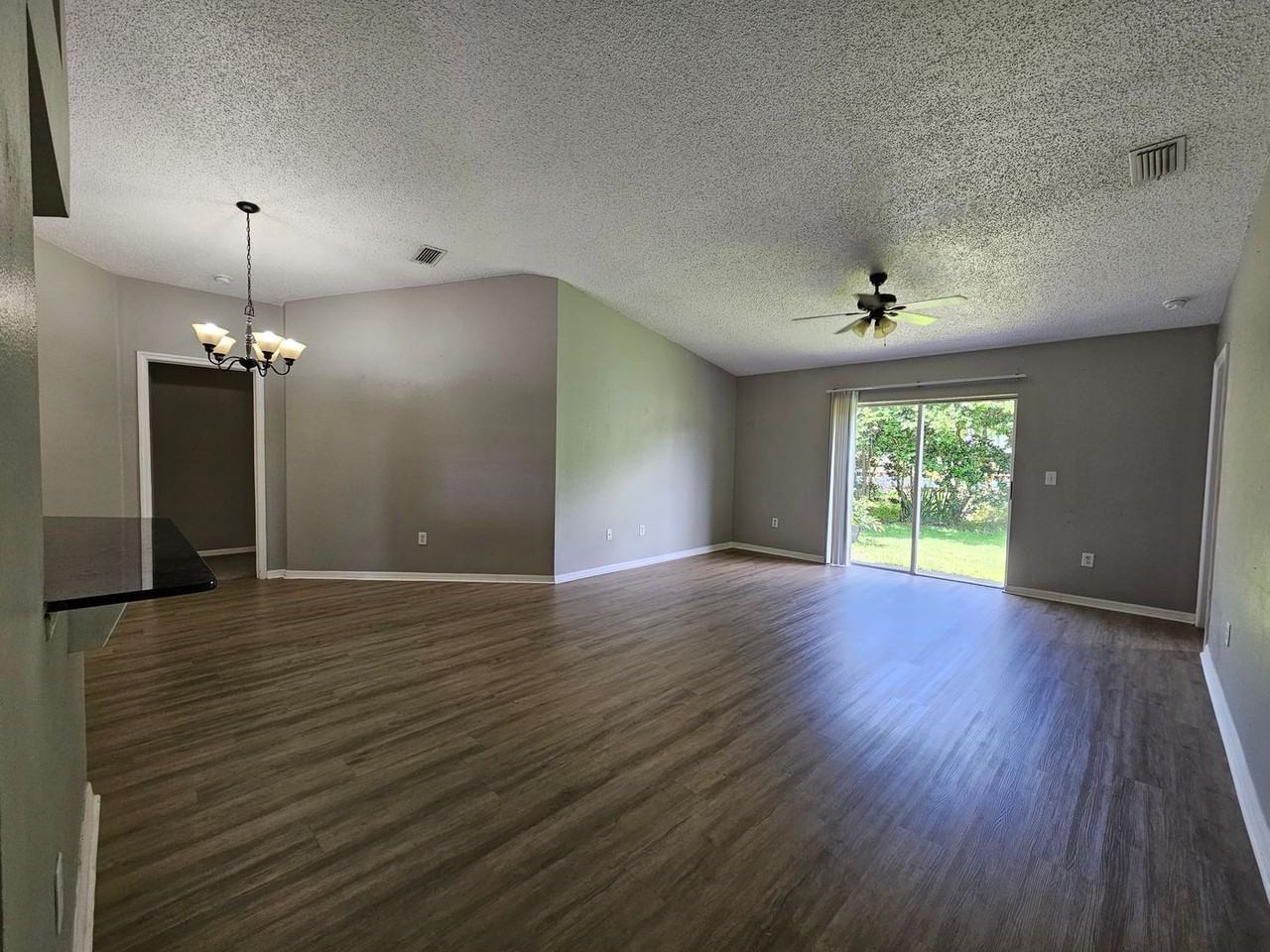 30911 Midtown Ct - Photo 4 of 23