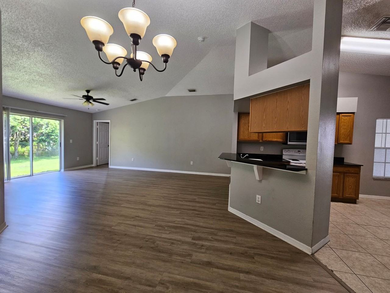 30911 Midtown Ct - Photo 7 of 23