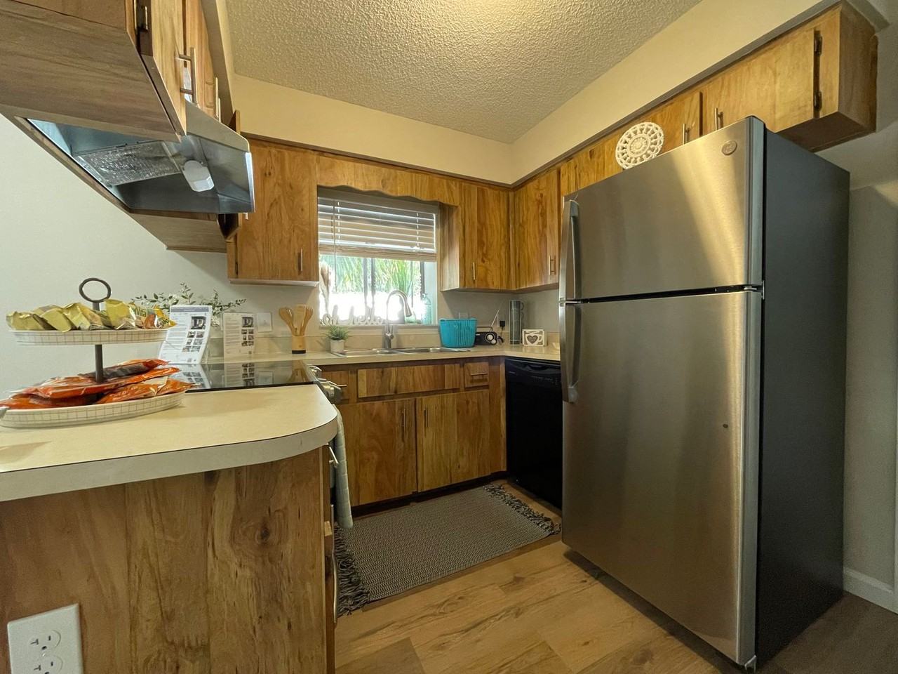 The Vanda Apartments | 1 & 2 Bedroom Apartments in Apopka, FL - Photo 2 of 20