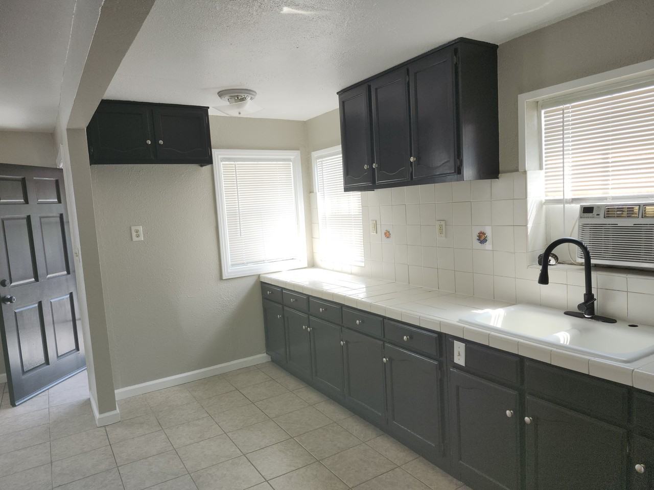 62 East 56th Street - Photo 2 of 10