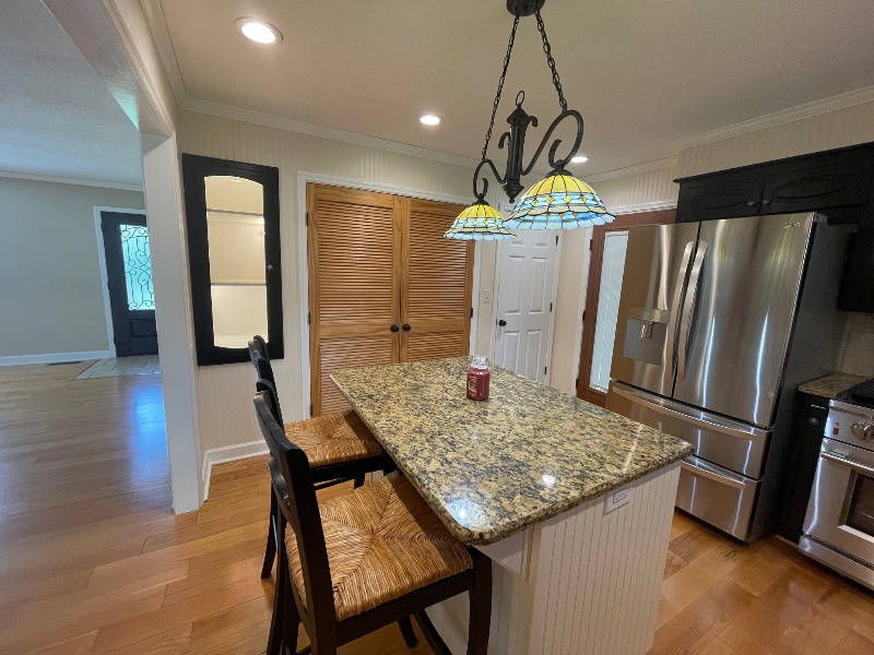 103 Rocky Dr - Photo 5 of 20