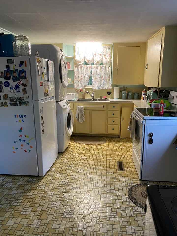 10 Rodgers Rd #NA - Photo 2 of 11