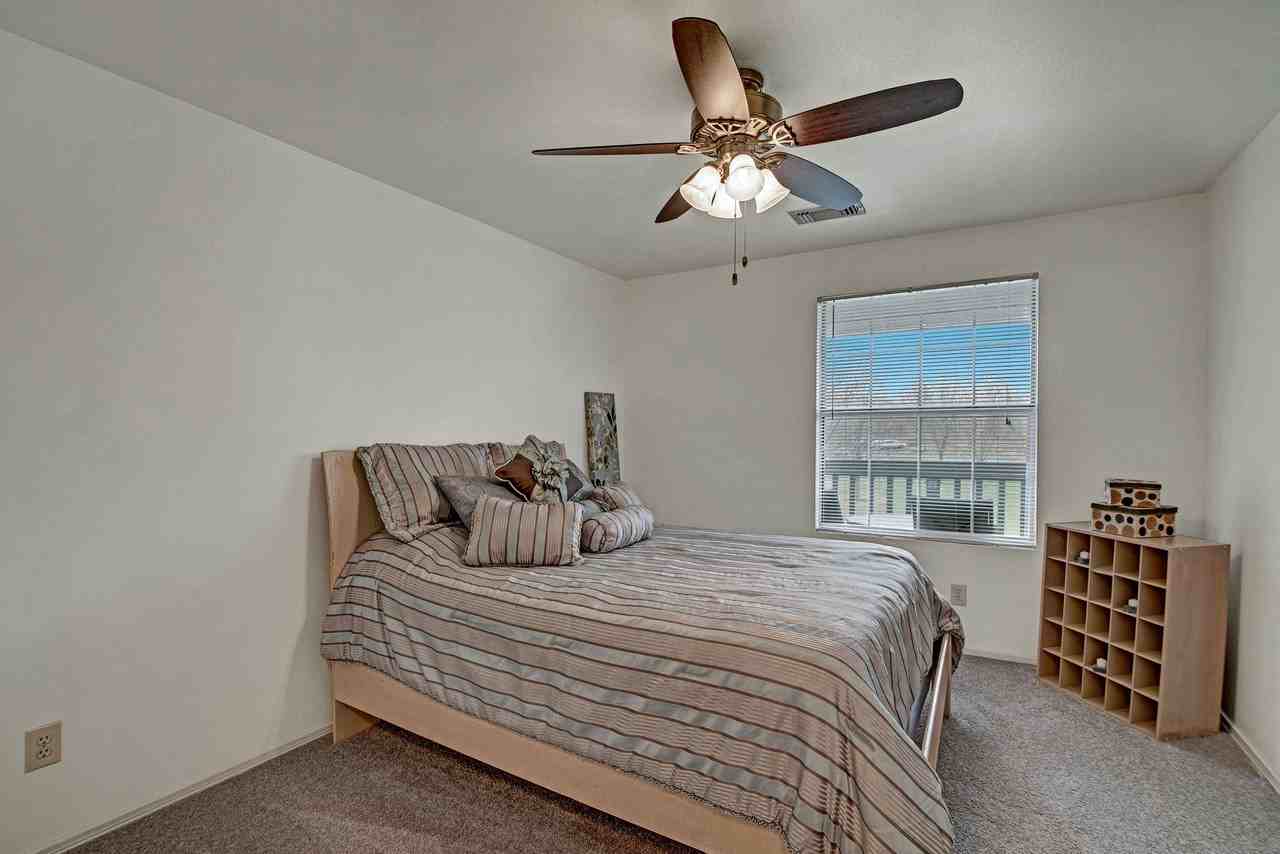 St. James Place - Photo 5 of 17