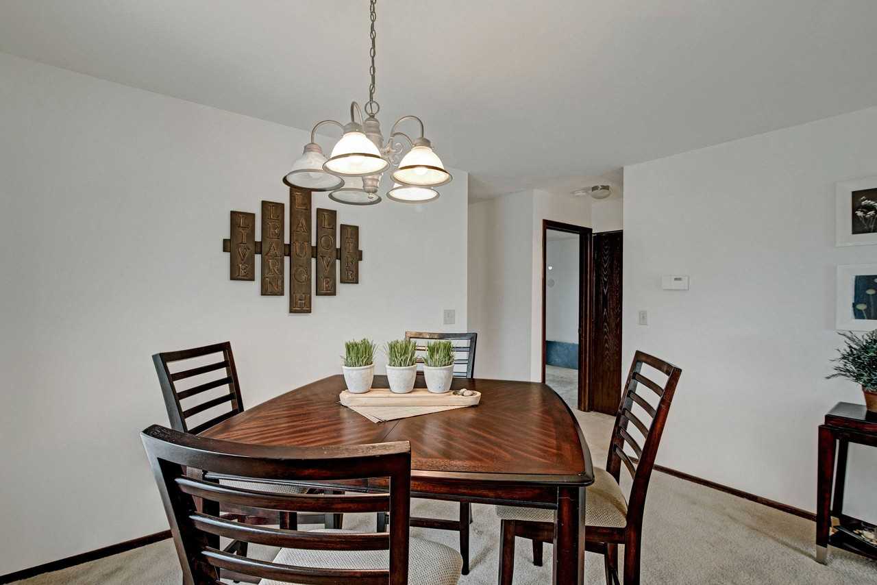 Sunset Ridge - Photo 3 of 10