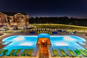 featured image of 6201 Williamsburg Way