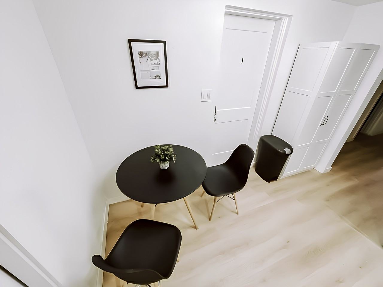 E Juneau St - Photo 3 of 23