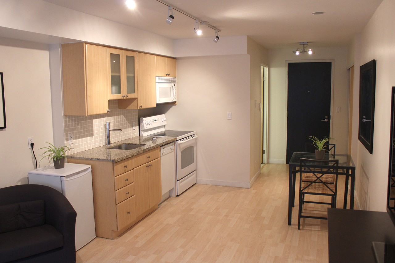 1005 King St W - Photo 5 of 7