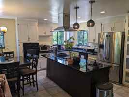 featured image of 4001 Fariss Lane