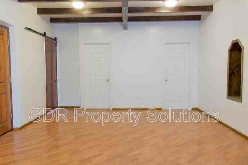 305 Wilshire Dr Sw - Photo 7 of 45