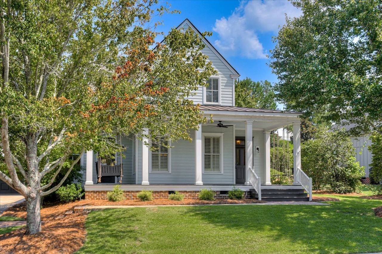 106 Hornsby Ln - Photo 2 of 50