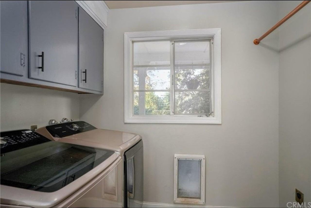 584 E Solano St - Photo 2 of 21