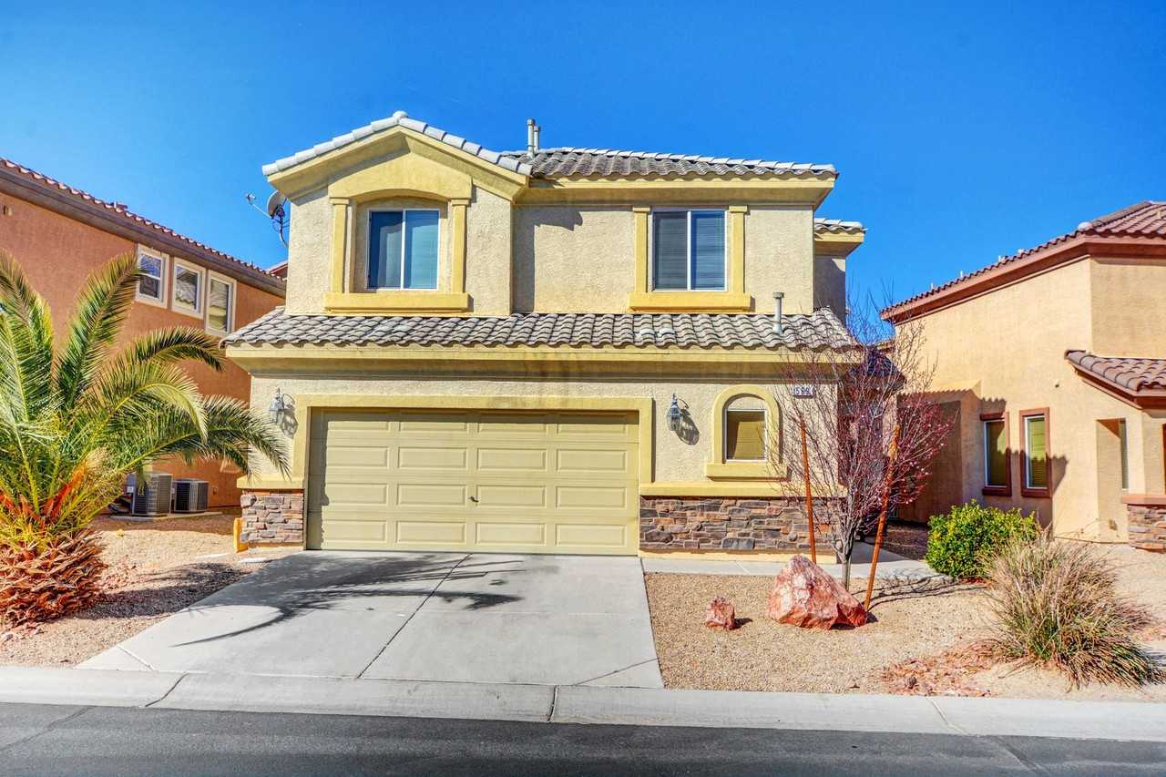 569 Newberry Springs Dr - Photo 2 of 49