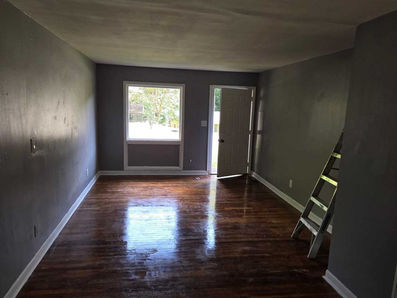 3584 Fairlane Dr Nw - Photo 2 of 10