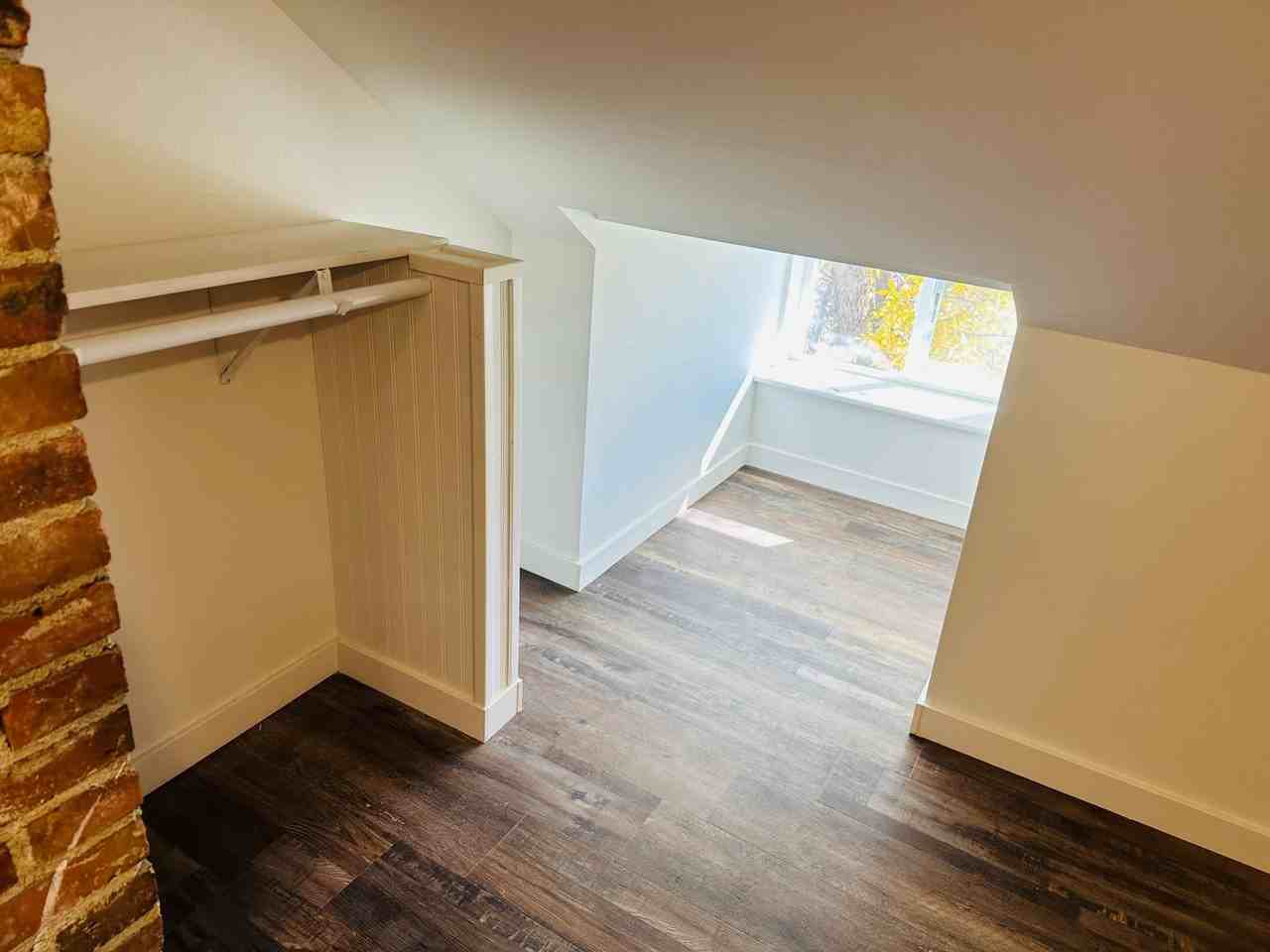 921 E 4th St #17 - Photo 6 of 16