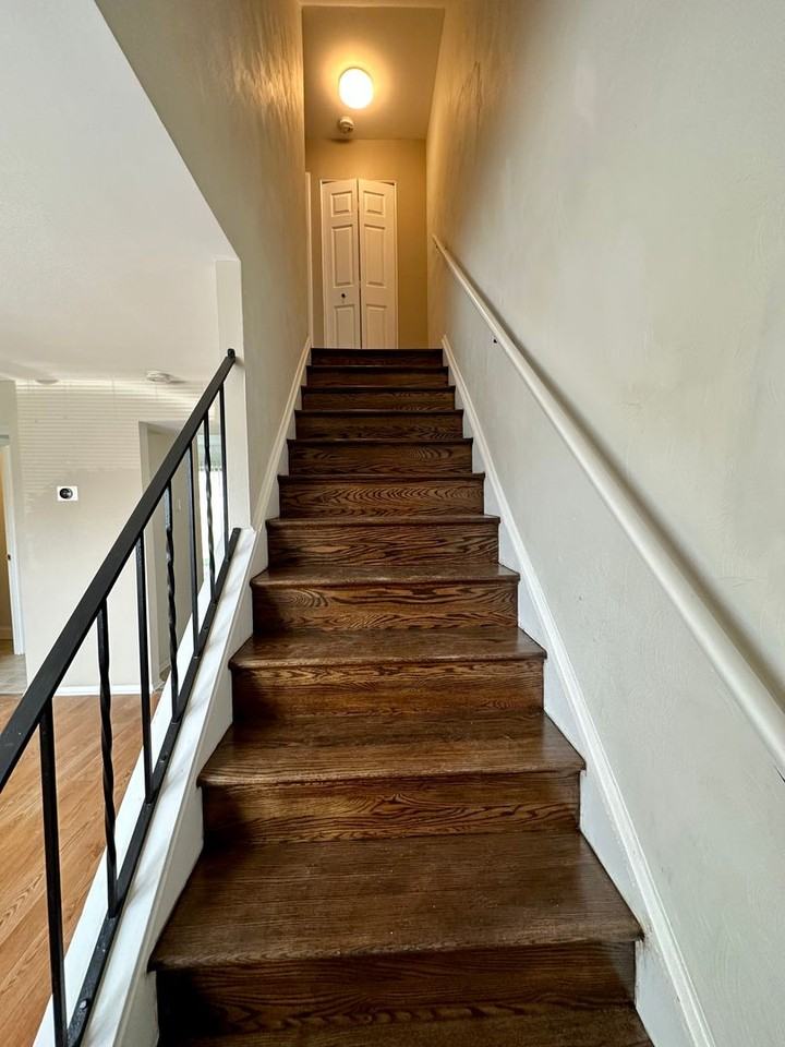2606 Molton Way - Photo 2 of 26