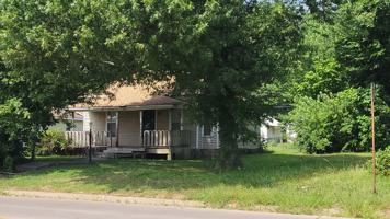 featured image of 406 S Joplin St