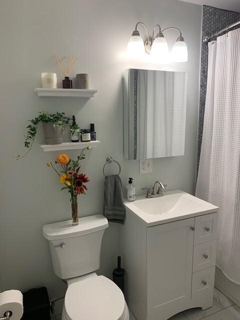 West Cottage Street #2 - Photo 5 of 18