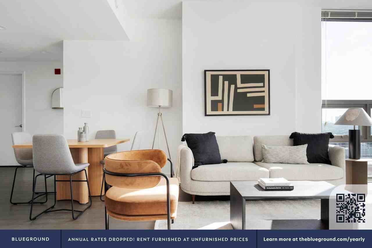 900 Monroe Street - Photo 4 of 56