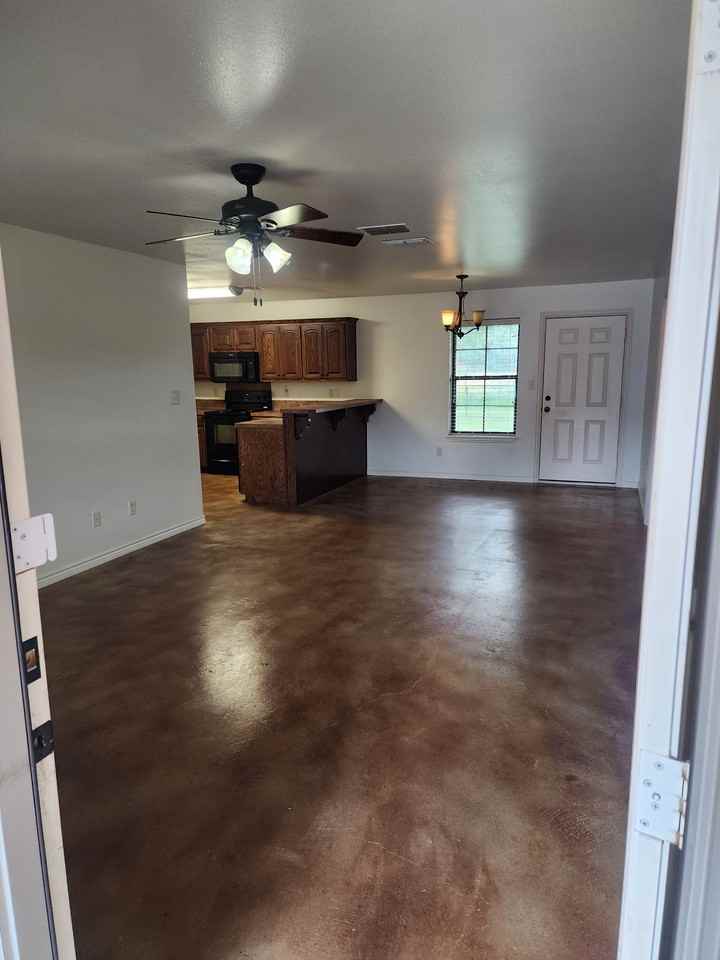 13370 Country Meadow Ln #NA - Photo 2 of 8