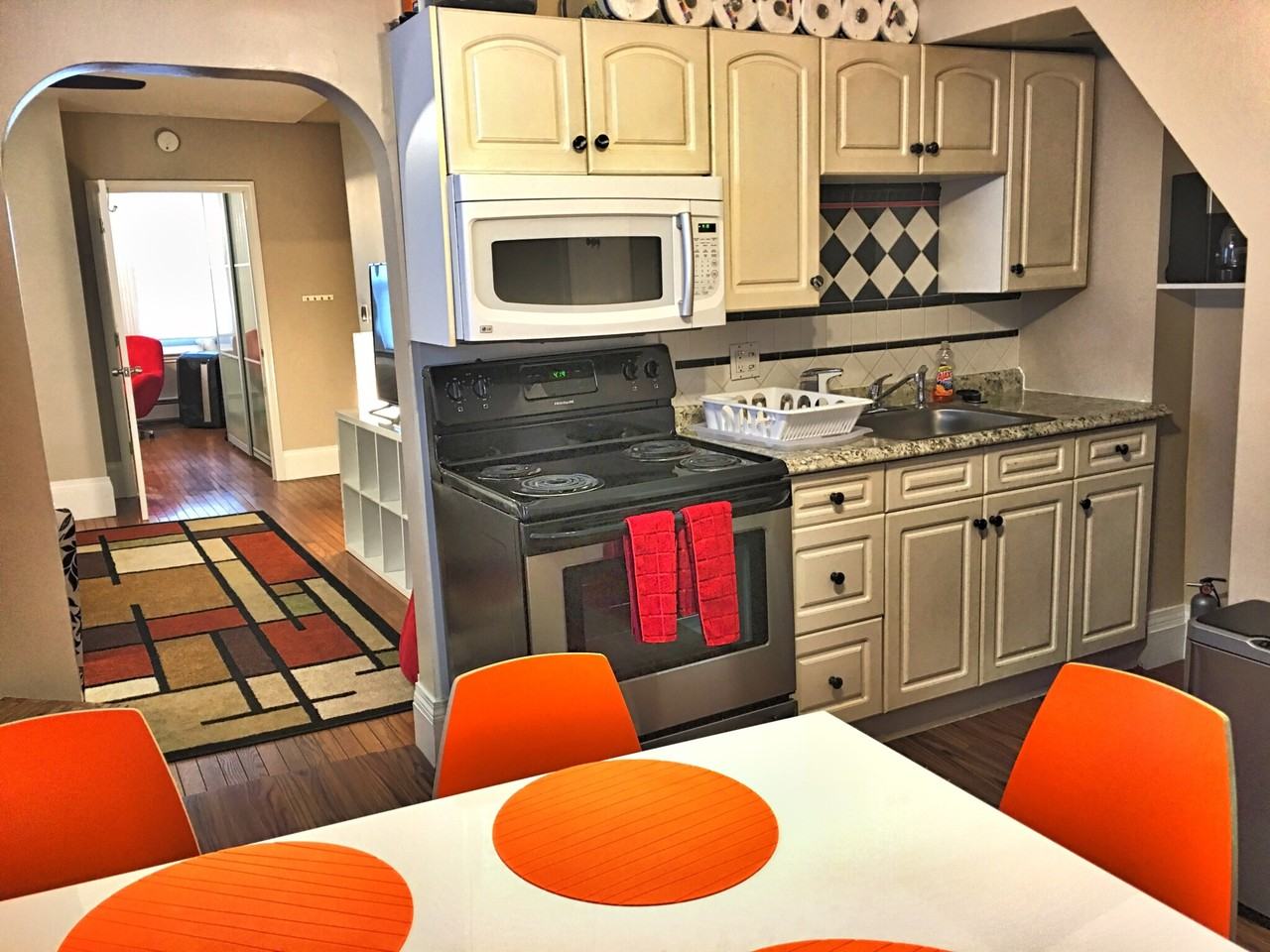 37 Telegraph St #1 - Photo 6 of 21