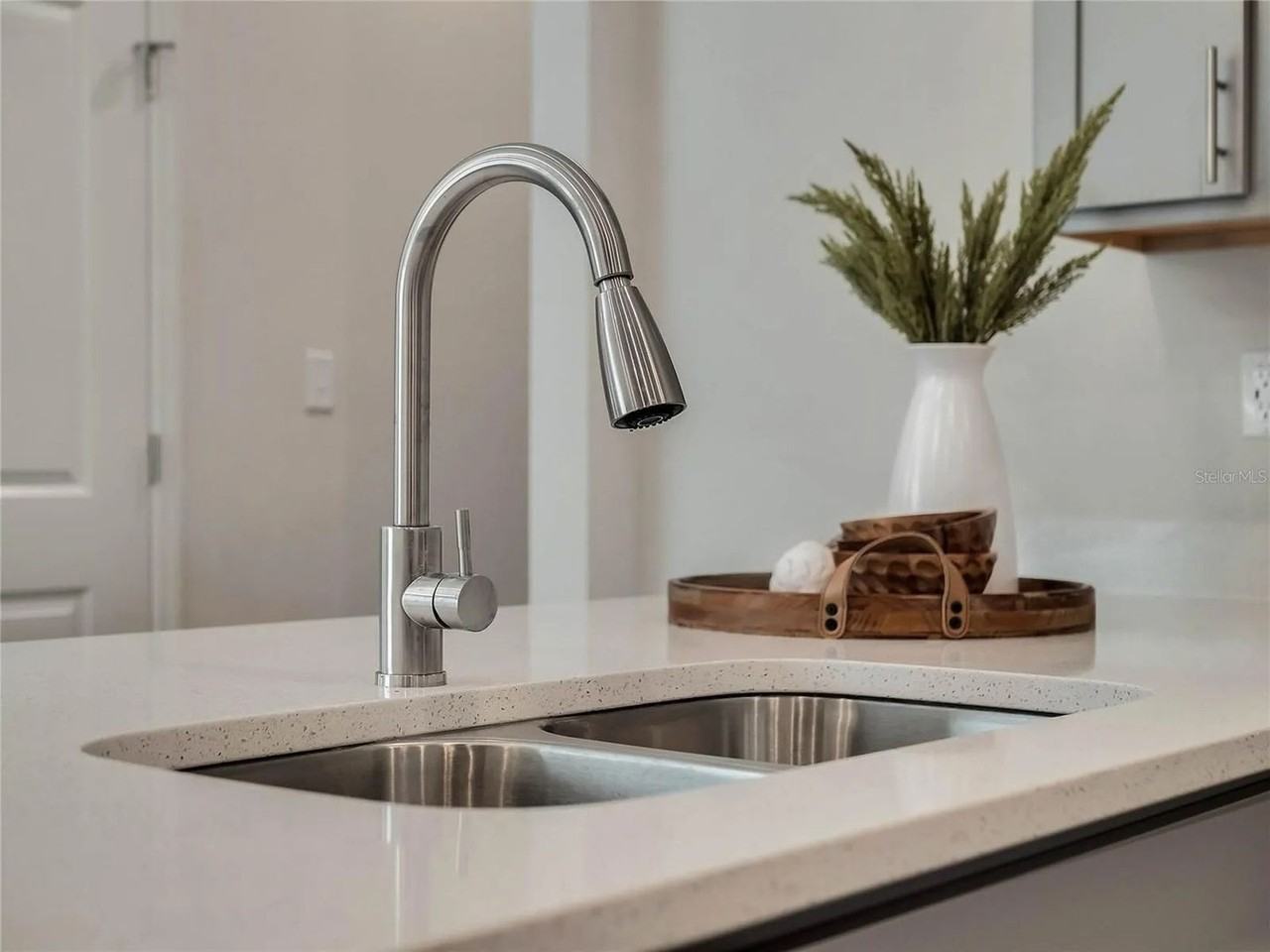 2964 Oak Park Way - Photo 5 of 50