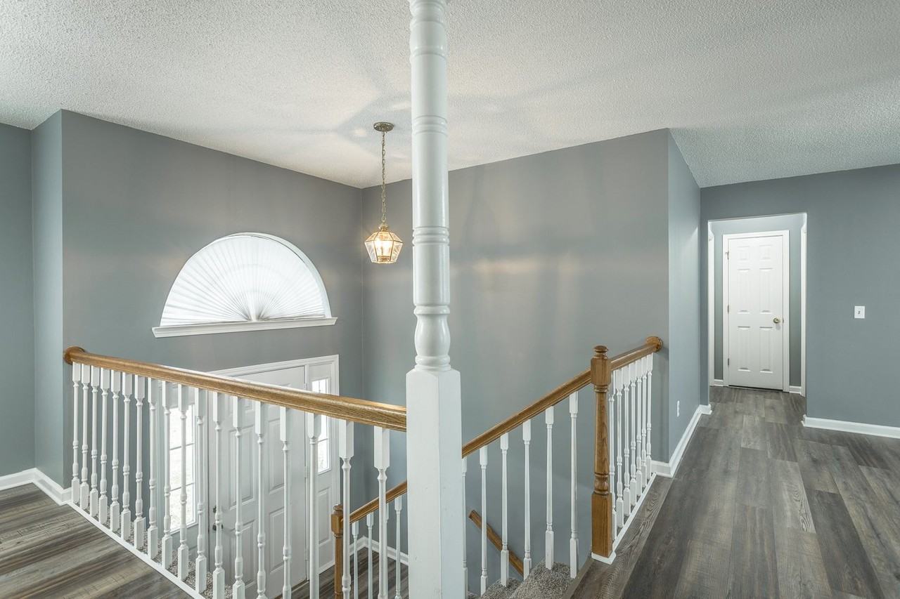 2211 Morris Hill Rd - Photo 3 of 31