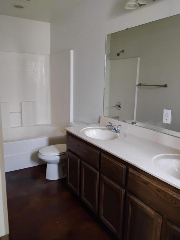 102 1/2 Surrey Ln 200 B - Photo 6 of 10