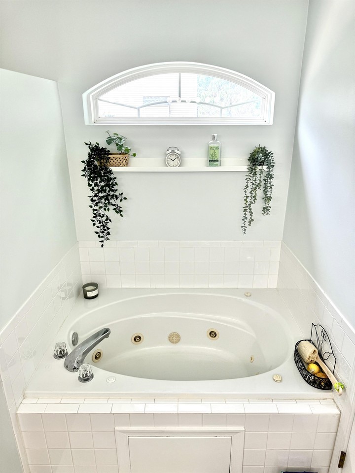 1536 Olde Mill Creek Dr - Photo 3 of 17