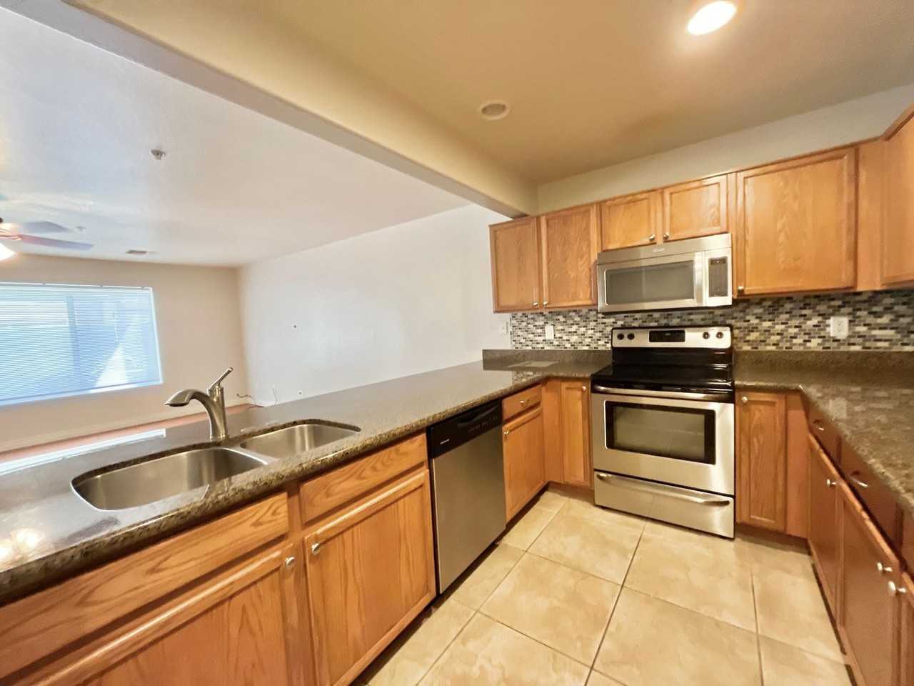 16021 N 30th St #119 - Photo 2 of 22