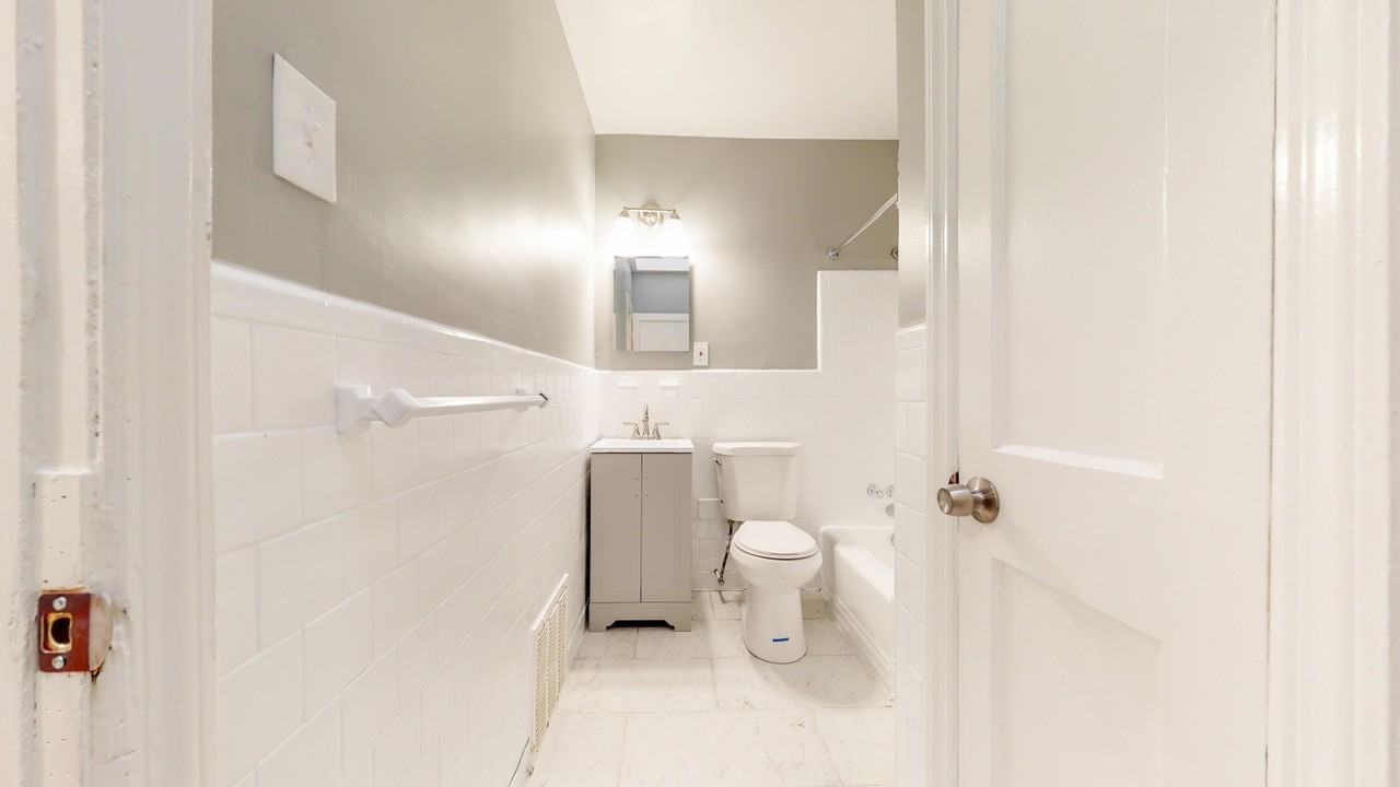 1100 Meridene Dr #1100ME1 - Photo 3 of 13