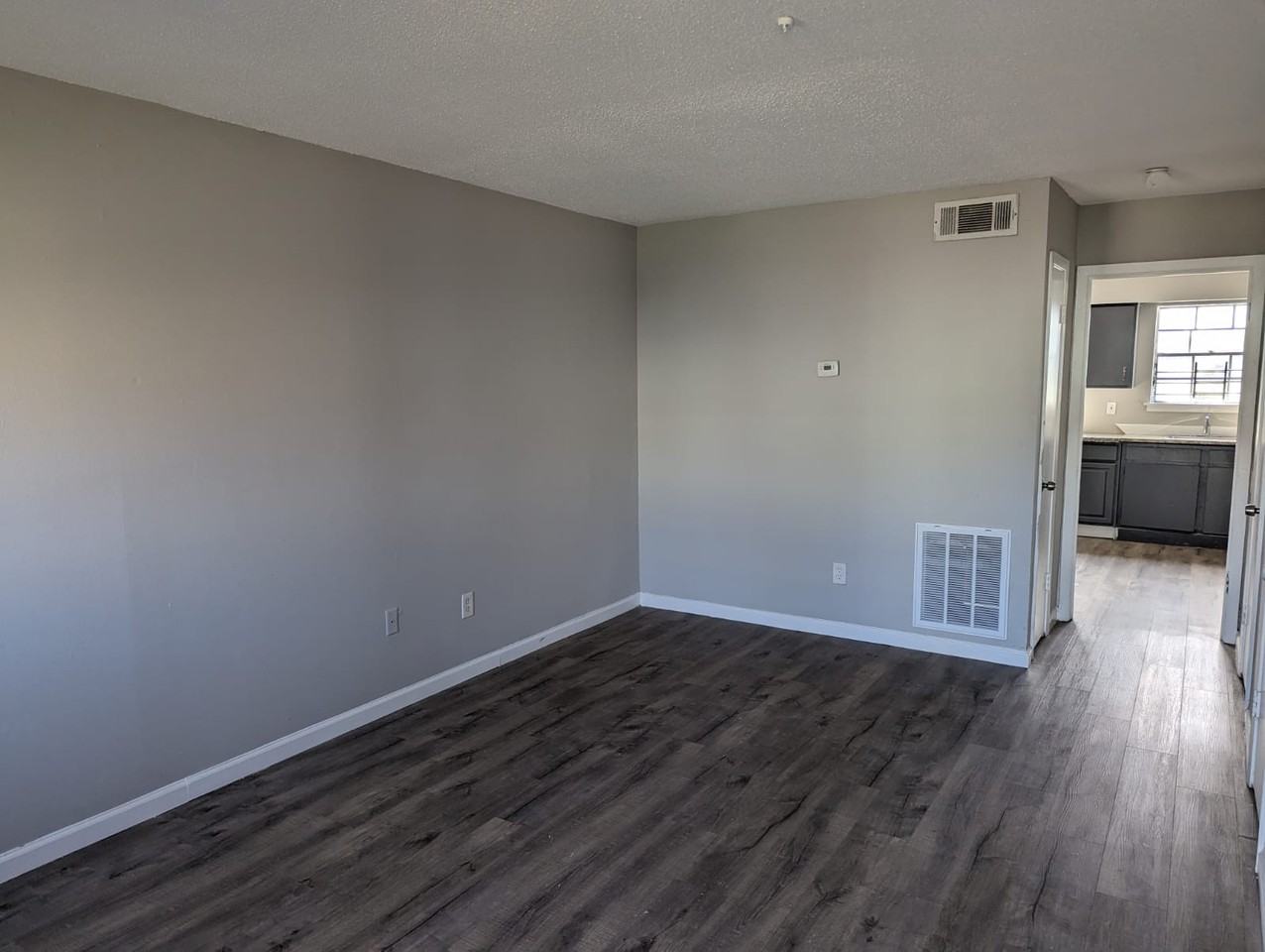 210 Helen St #208 - Photo 2 of 9