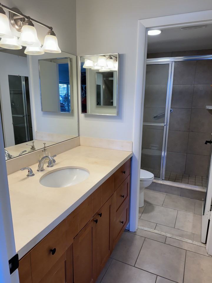 236 Castlewood Dr #201 - Photo 4 of 11