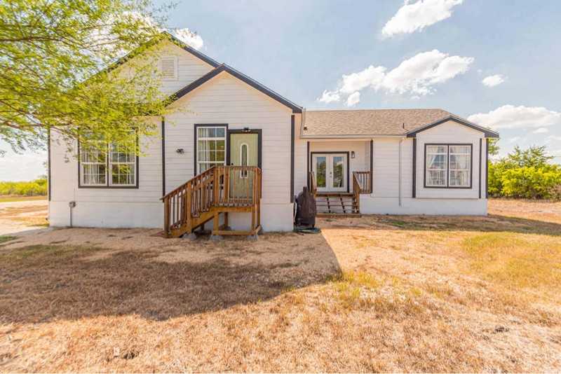 308 Castin Ln - Photo 2 of 19