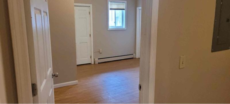 7 School St - Photo 5 of 9