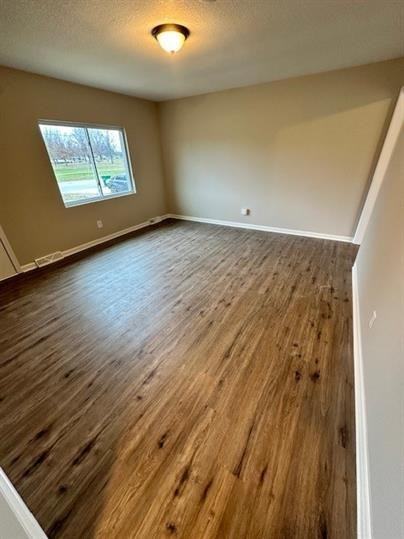 Bulter Duplexes - Photo 5 of 19