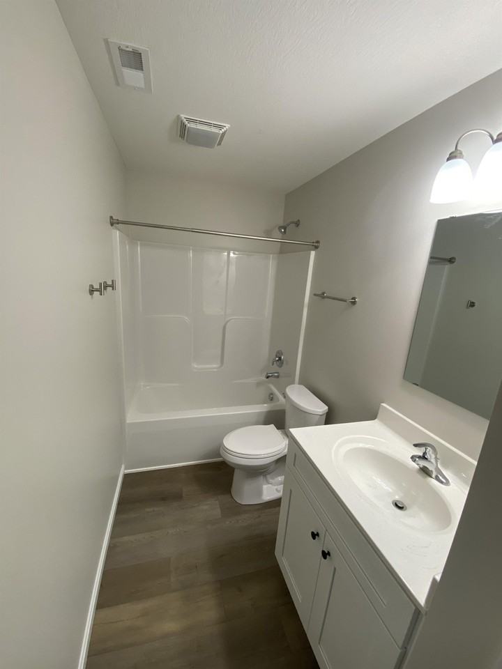 172 Parkers Loop - Photo 3 of 20