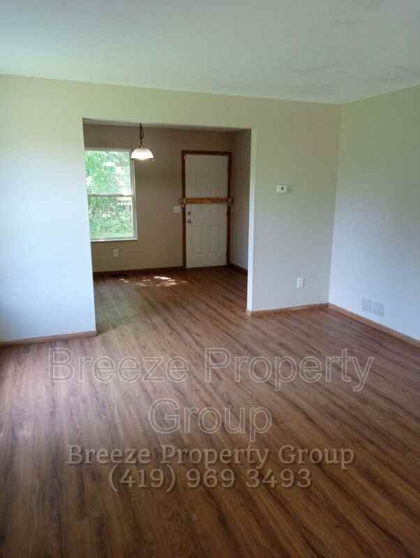 149 S Forest Ave - Photo 2 of 8