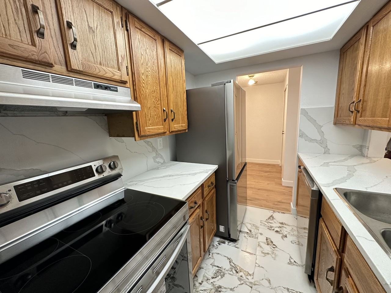 4100 Maywood St - Photo 2 of 31