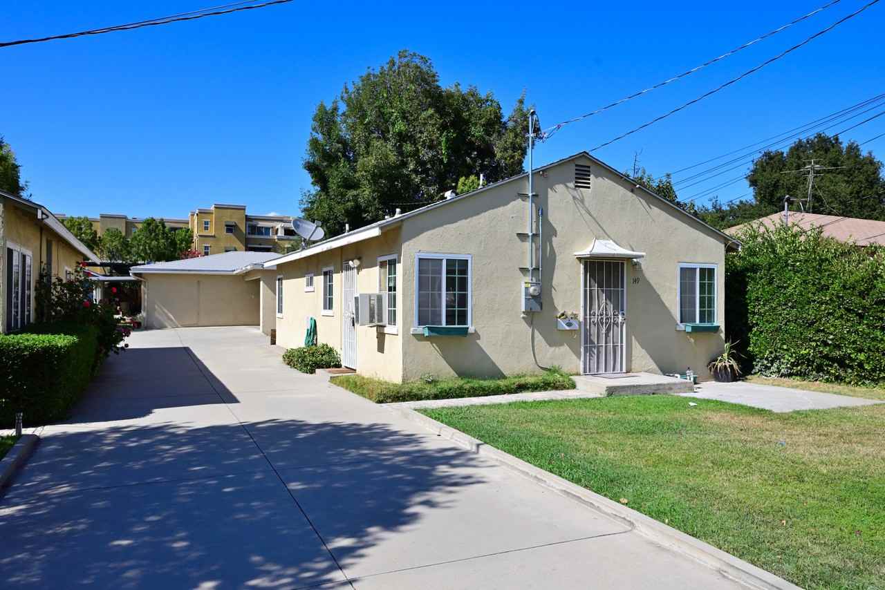 149 W Green St #149 - Photo 2 of 27